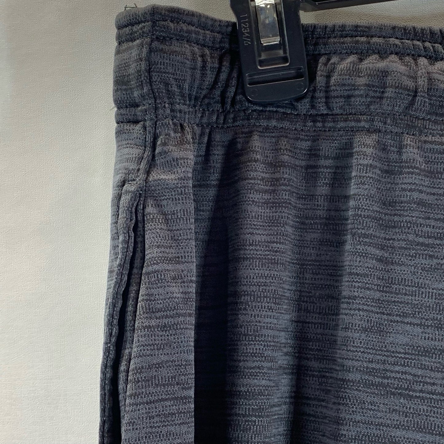 REEBOK Men's Black/Grey Regular-Fit Pull-On Active Shorts SZ SZ L