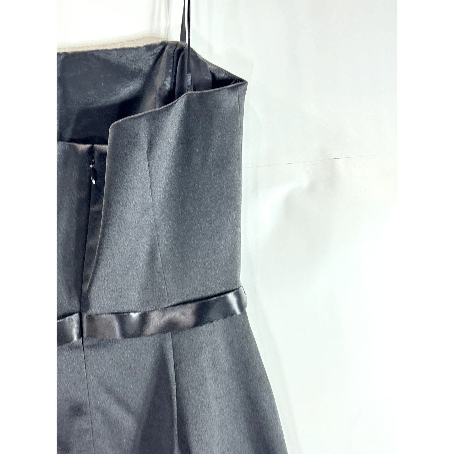 LAUNDRY BY SHELLI SEGAL Women's Black Satin Waist-Bow Spaghetti Strap Dress SZ 4