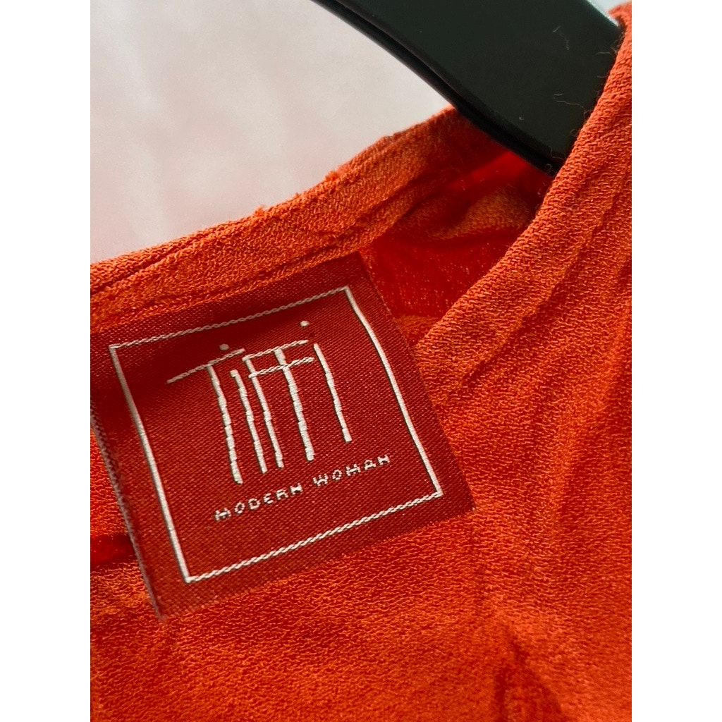 TIFFI Women's Red Crewneck Sleeveless Lightweight Back Keyhole Tank Top SZ S