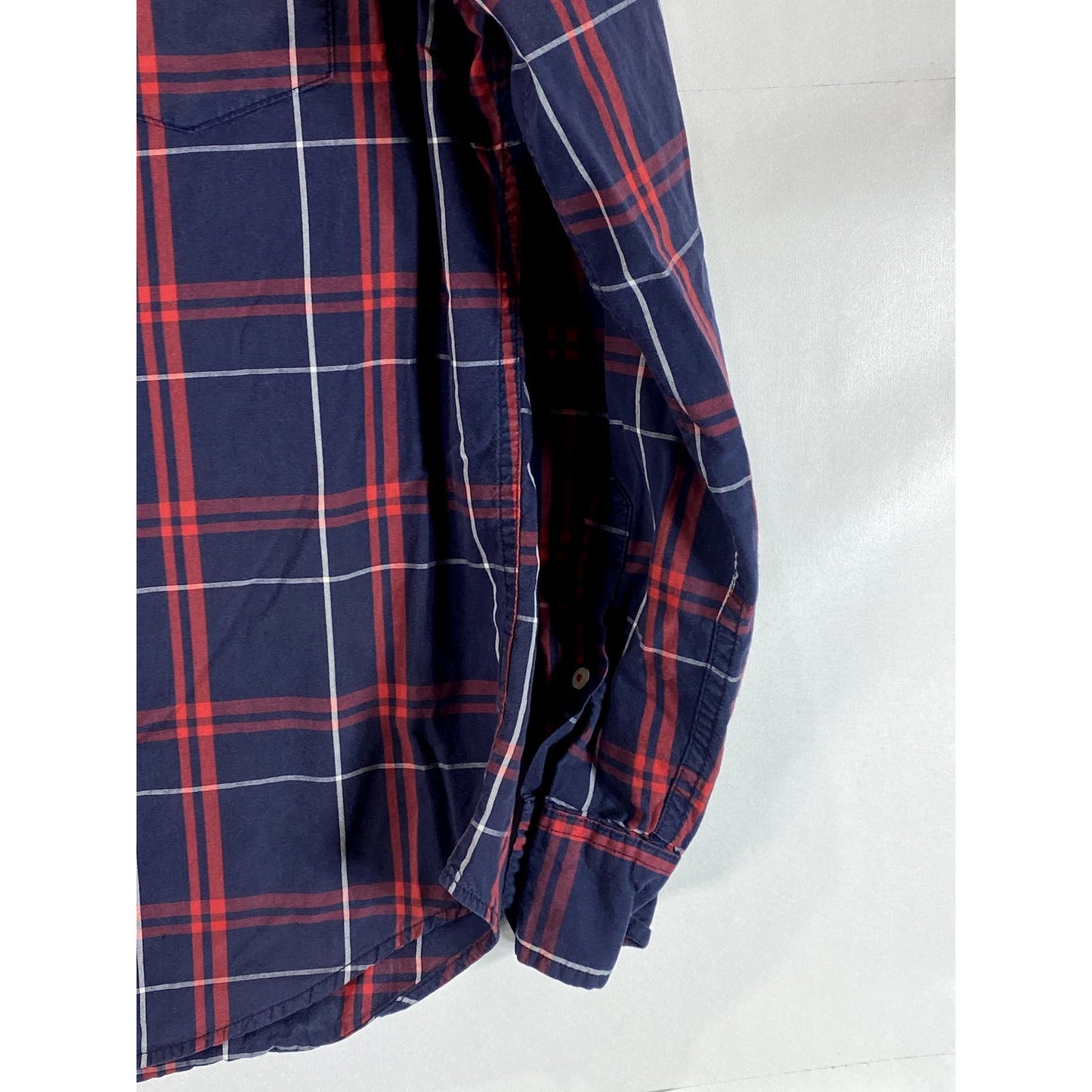 AMERICAN EAGLE OUTFITTERS Men's Navy/Red Plaid Prep-Fit Button-Up Shirt SZ S