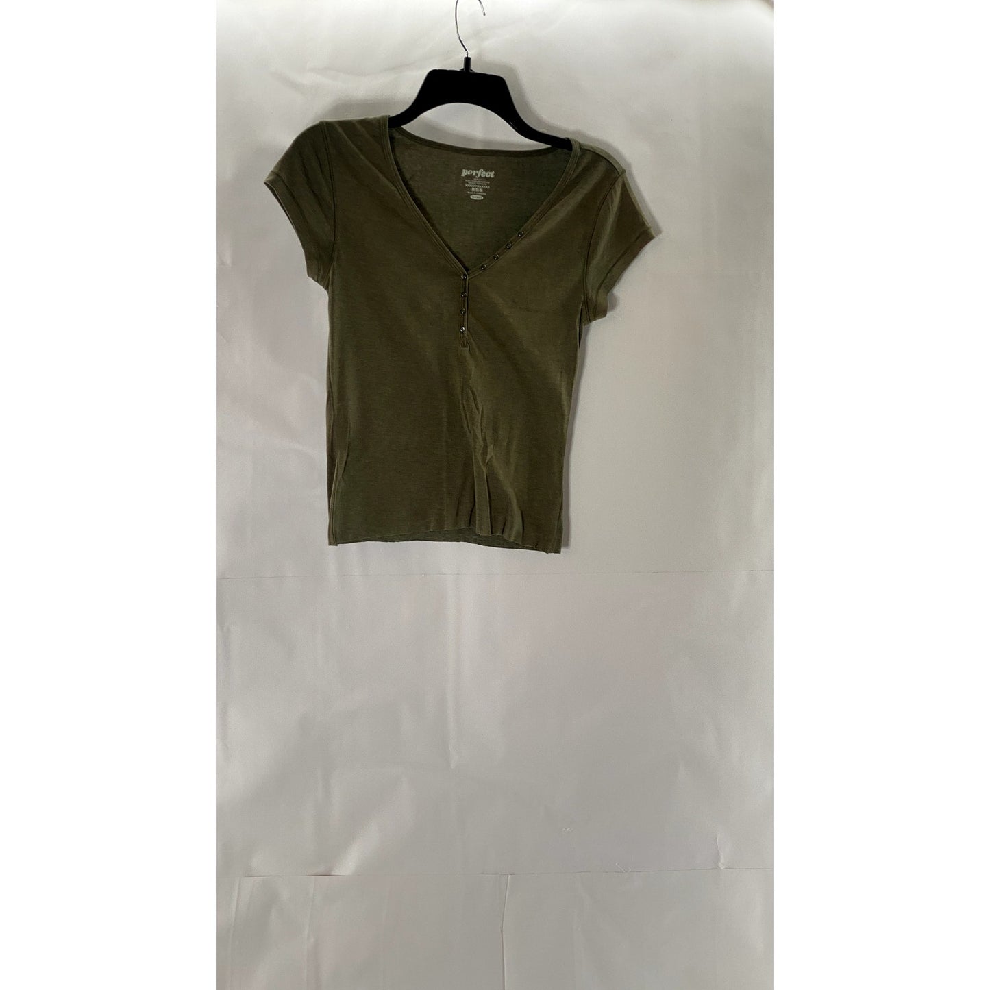 OLD NAVY Women's Army Green Perfect Short Sleeve Casual Henley Top SZ M