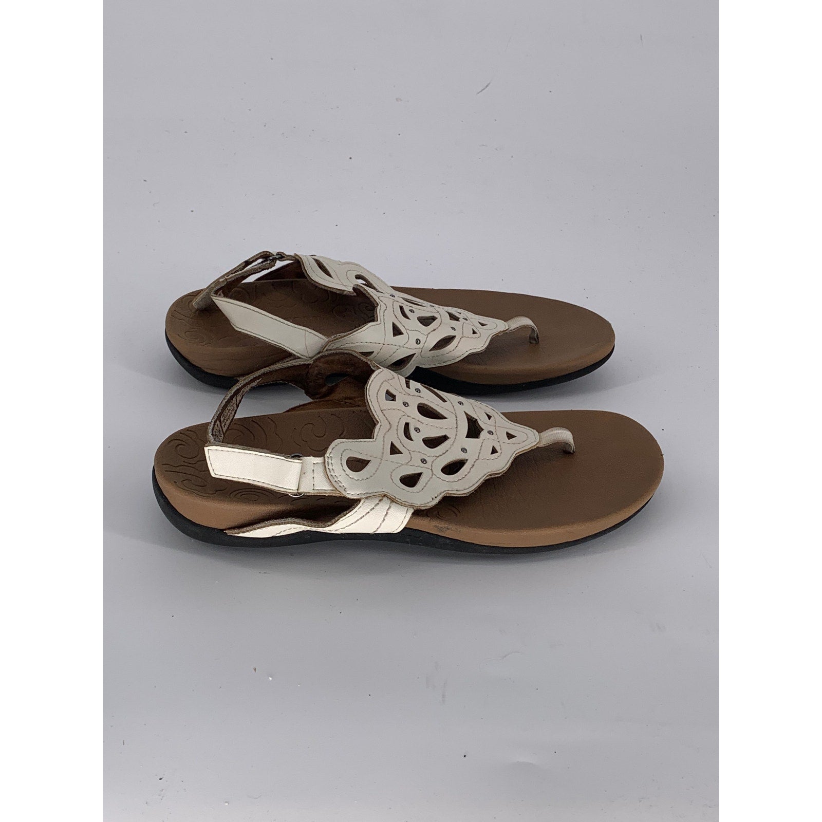 ROCKPORT Women's White Leather Ridge Floral Slingback Comfort Thong Sandal SZ7.5