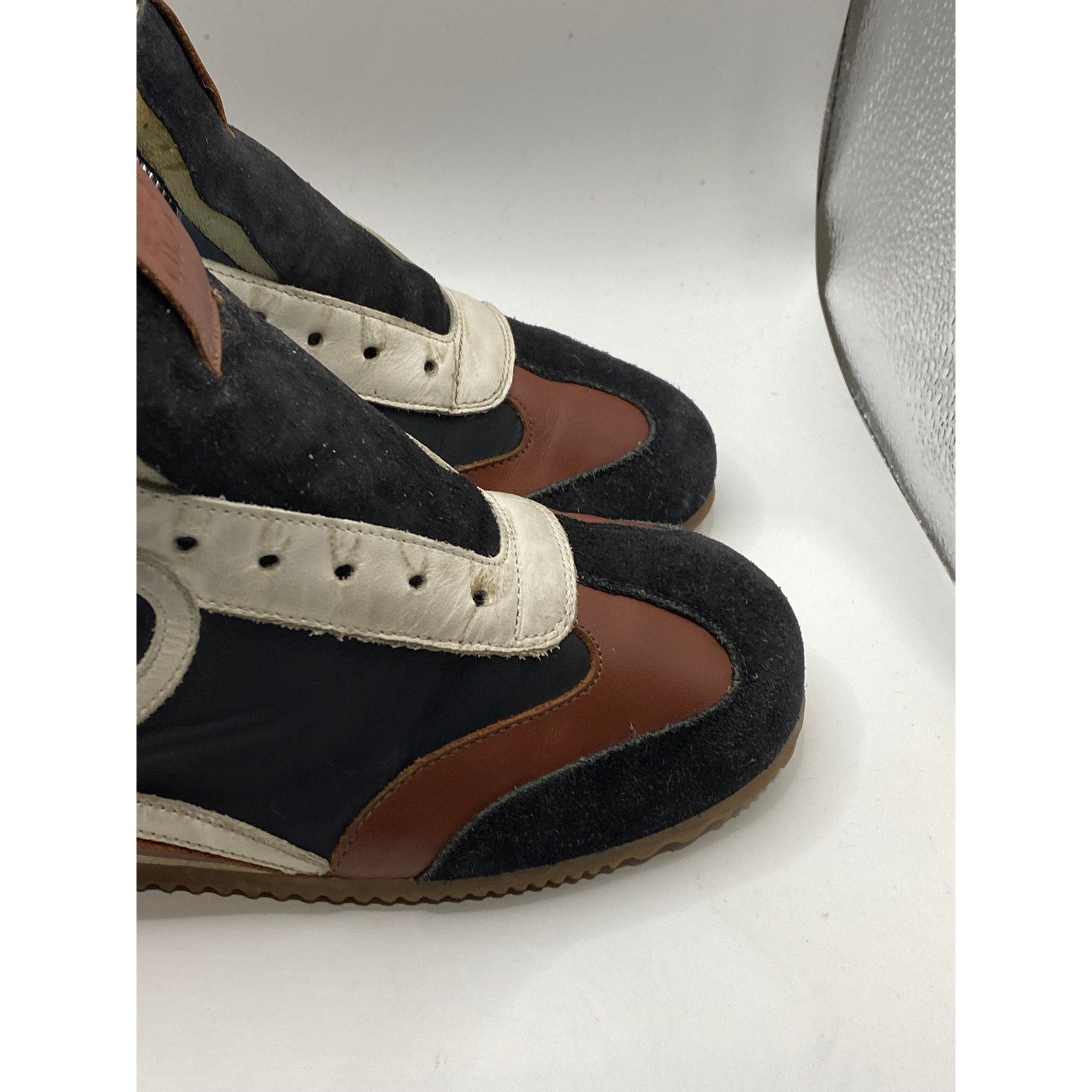 LOEWE Women's Navy-White Printed Suede Leather Ballet Runner Sneakers SZ 38(US8)