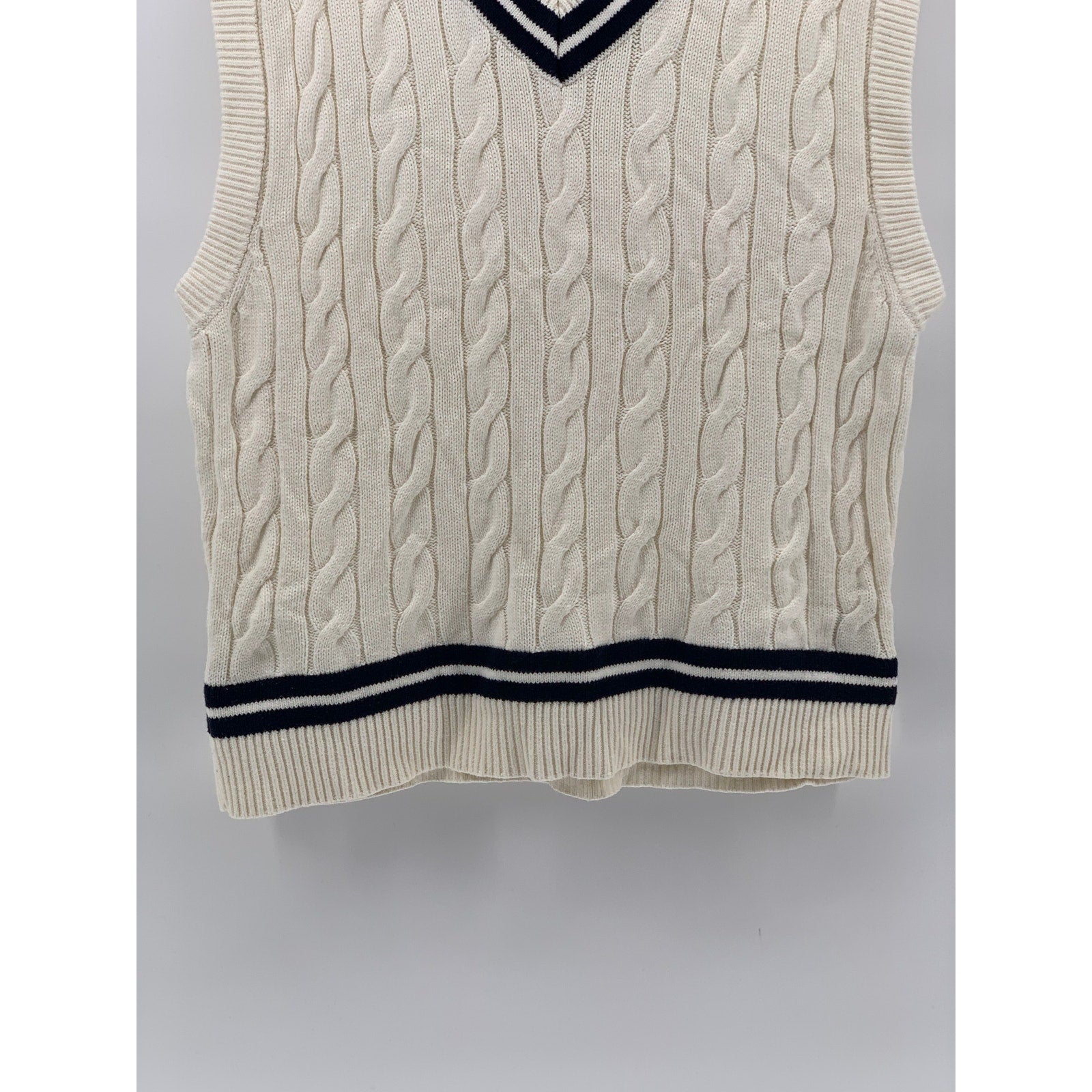 ABERCROMBIE & FITCH Men's Off-White Cable Knit V-Neck Oversized Sweater Vest SZM