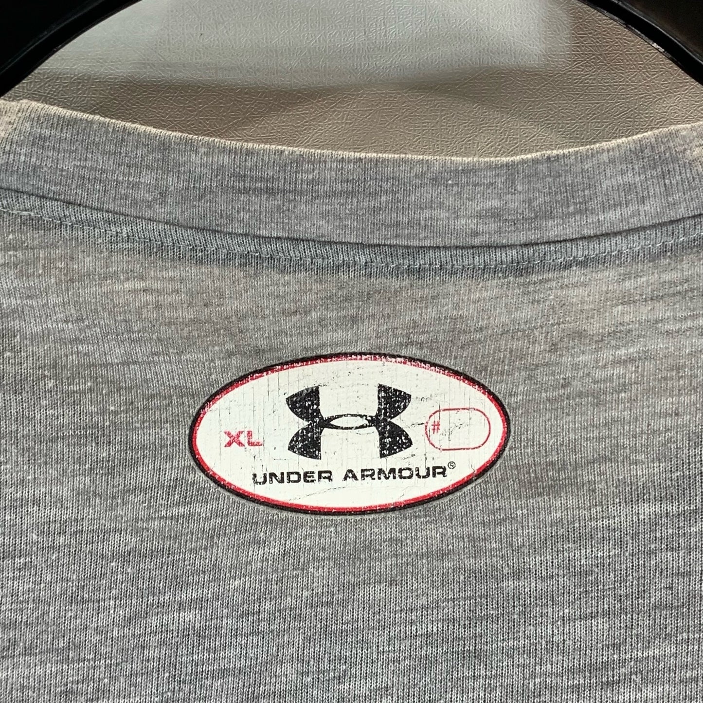 UNDER ARMOUR Men's Gray Crewneck HeatGear Short Sleeve T-Shirt SZ XL