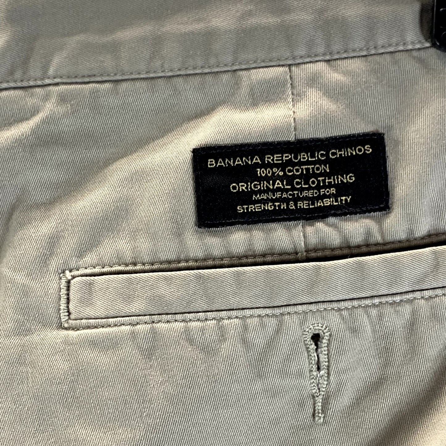 BANANA REPUBLIC Men's Tan Vintage Pleated Front Chino Shorts SZ 34