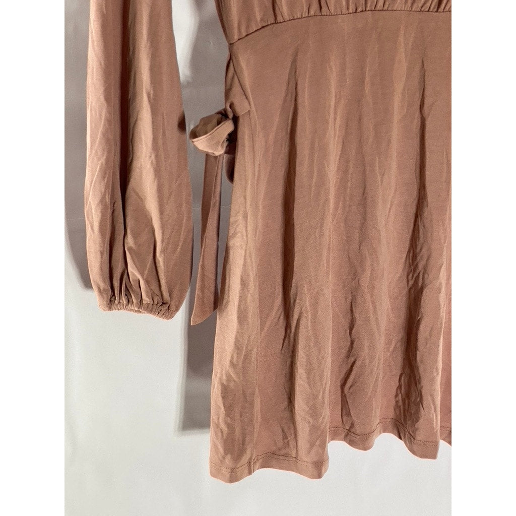 LOVERS AND FRIENDS Women's Salmon Pink V-Neck Long Sleeve Wrap Mini Dress SZ XS
