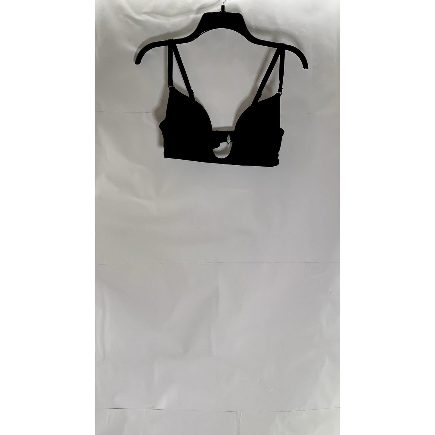EXCLUSIVE OF TRIMS Women's Black Strap Scooped Bra SZ 36 C