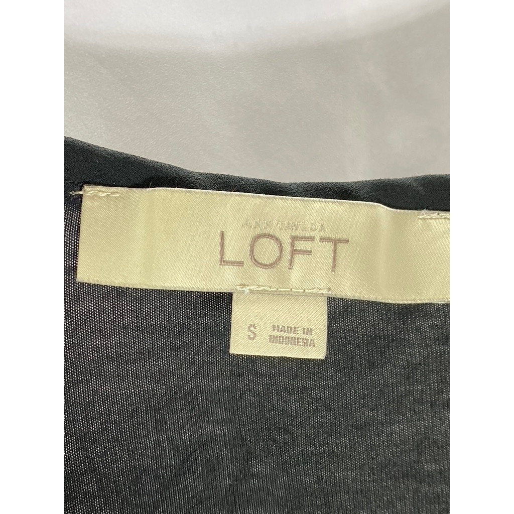 LOFT Women's Black Solid Sheer V-Neck Short Sleeve Round Hem Top SZ S