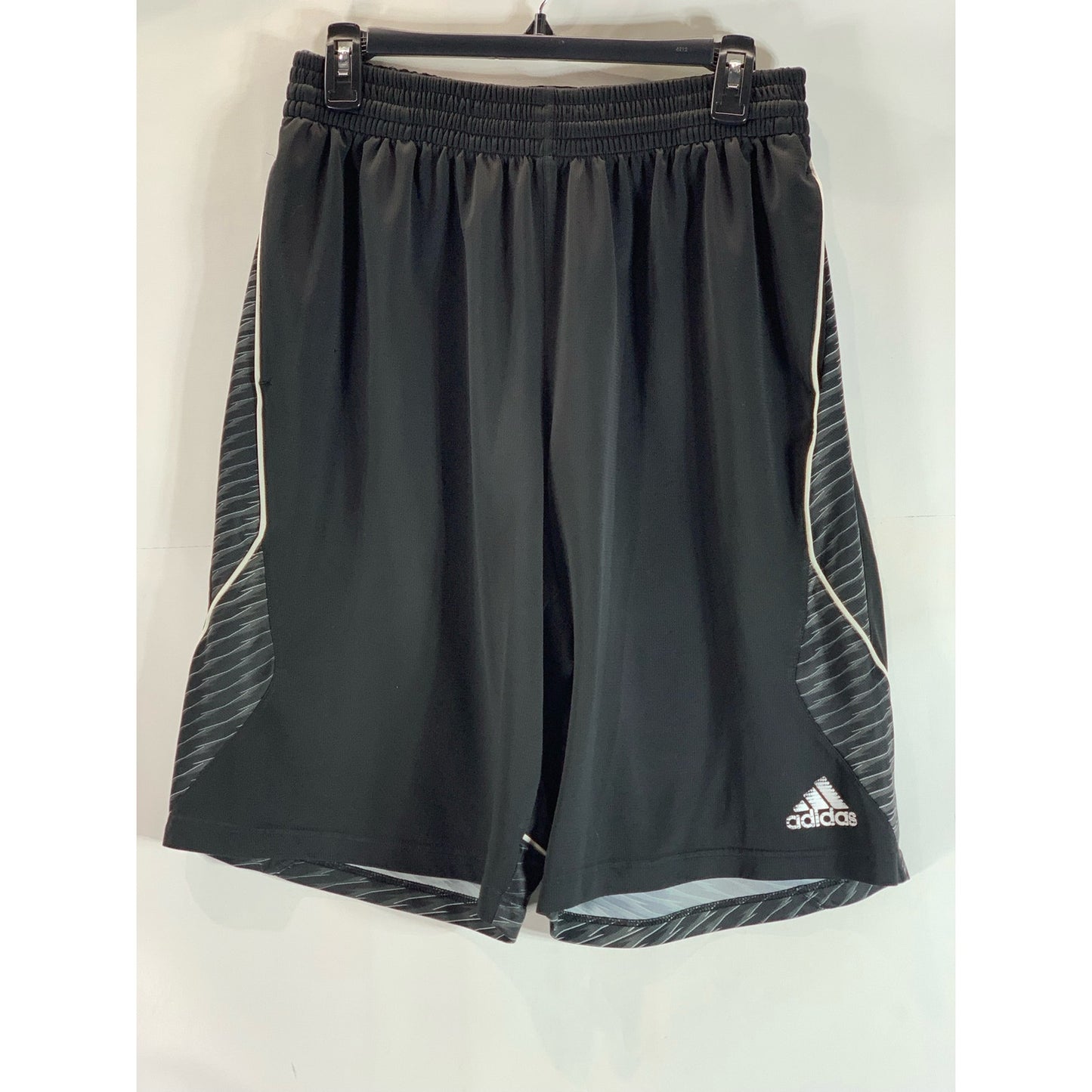 ADIDAS Men's Black Edge Shookwave Elastic Waist Pull-On Basketball Shorts SZ M