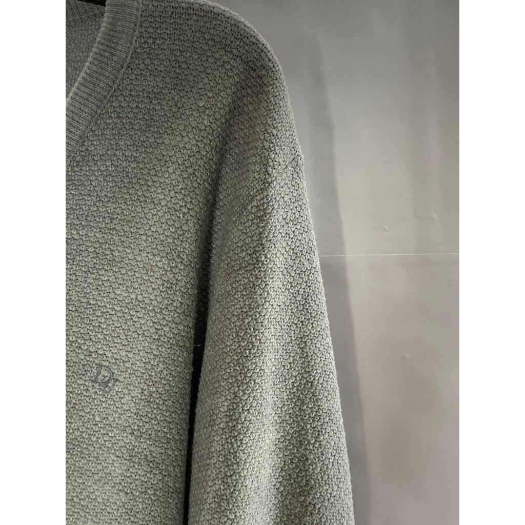 CHRISTIAN DIOR Men's Gray Knit V-Neck Orlon Acrylic Pullover Sweater SZ M