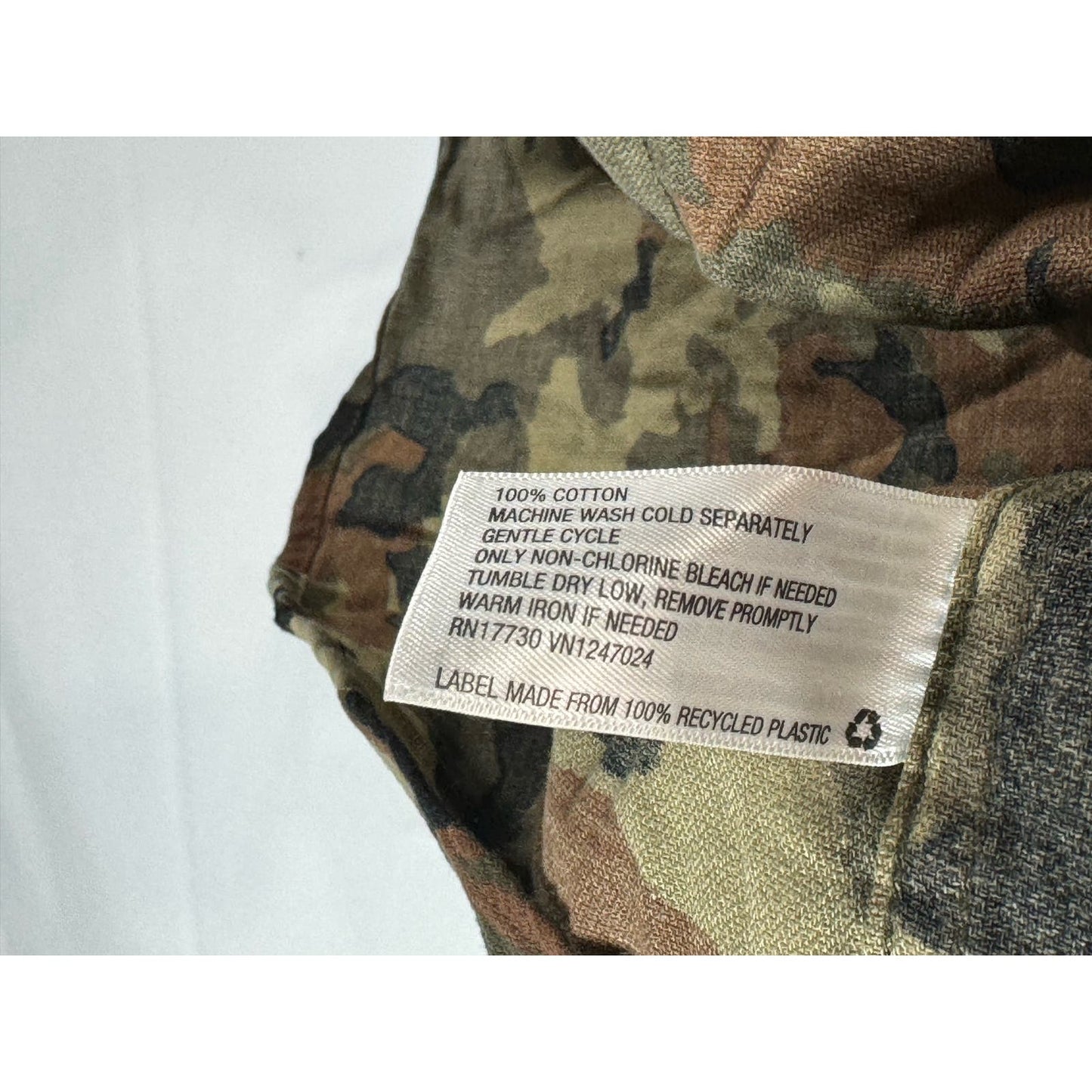 GOODFELLOW & CO Men's Green Camo Standard-Fit Button-Up Long Sleeve Shirt SZ L