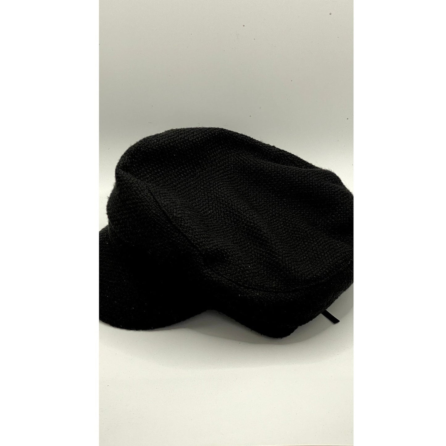 ZARA Women’s Black Textured Army Cap SZ M