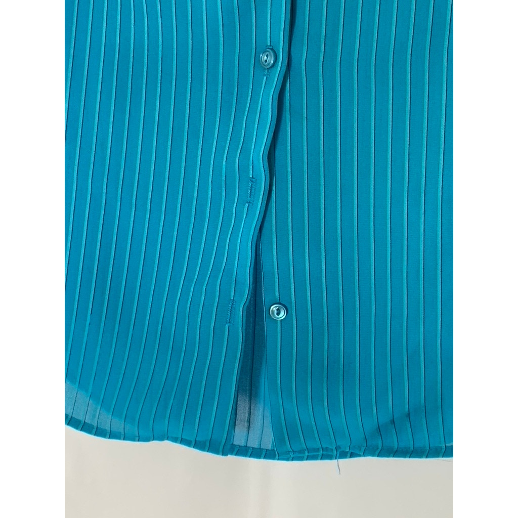 SO WHAT! Of California Women's Blue Striped V-Neck Button-Up Blouse SZ M