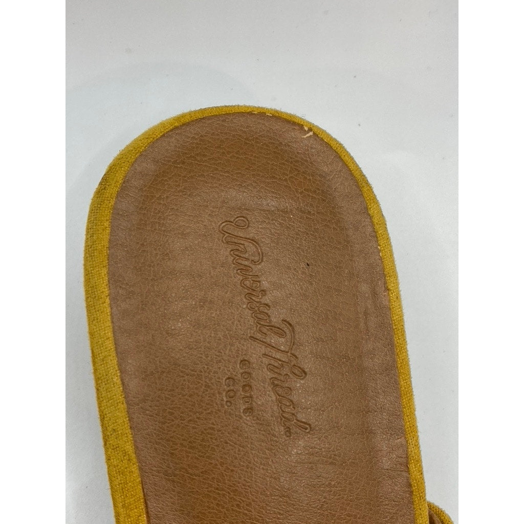 UNIVERSAL THREADS Women's Mustard Yellow Rosalynn Block-Heel Mule Sandals SZ 6.5