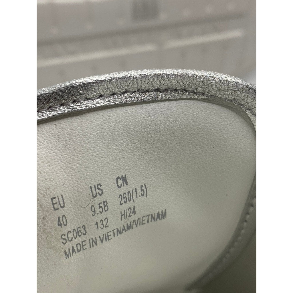 STUART WEITZMAN Women's Silver Skater Slip-On Flatform Mule Sneakers SZ 9.5