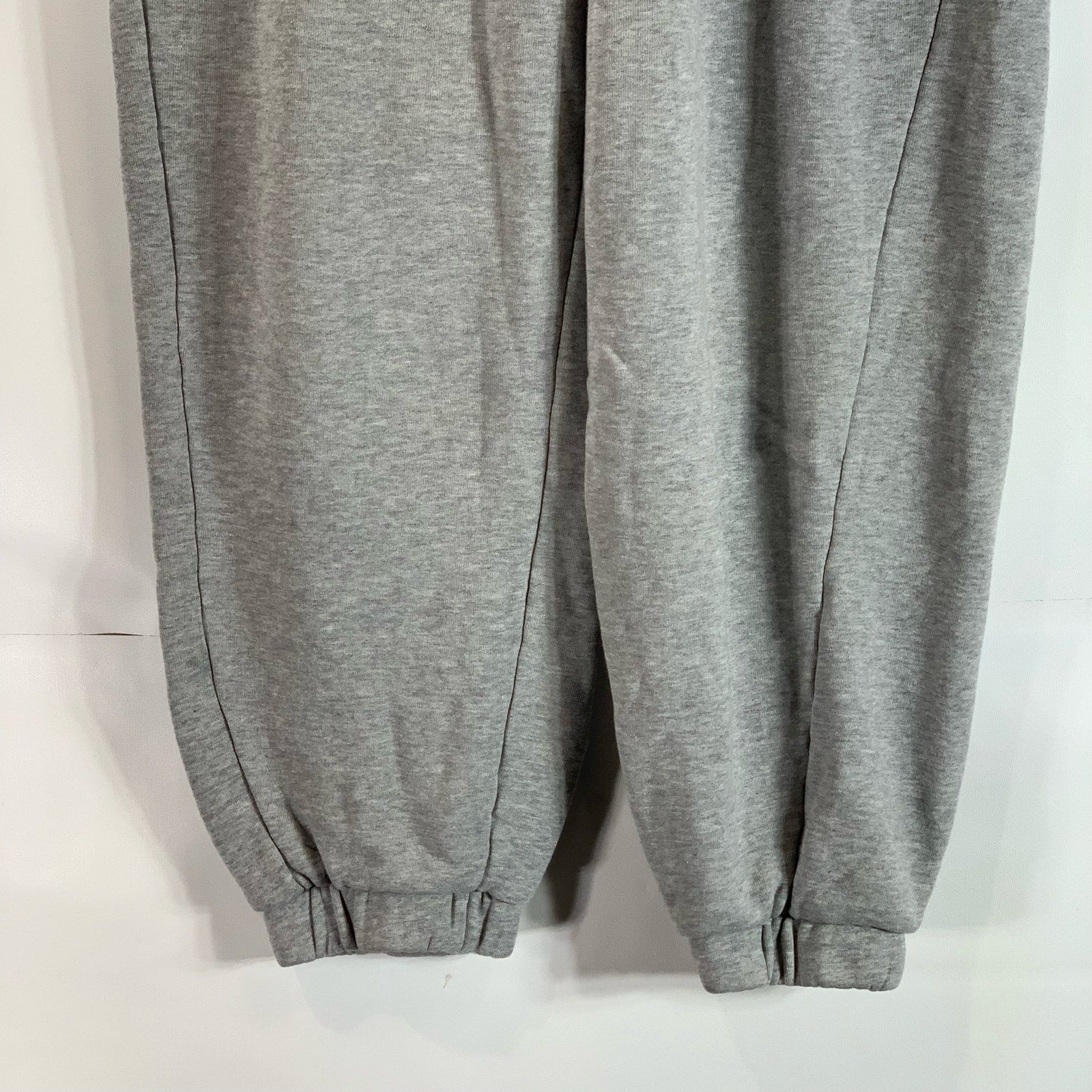 ADIDAS Men's Gray Heather Regular-Fit Future Icons Logo Graphic Sweatpants SZ S