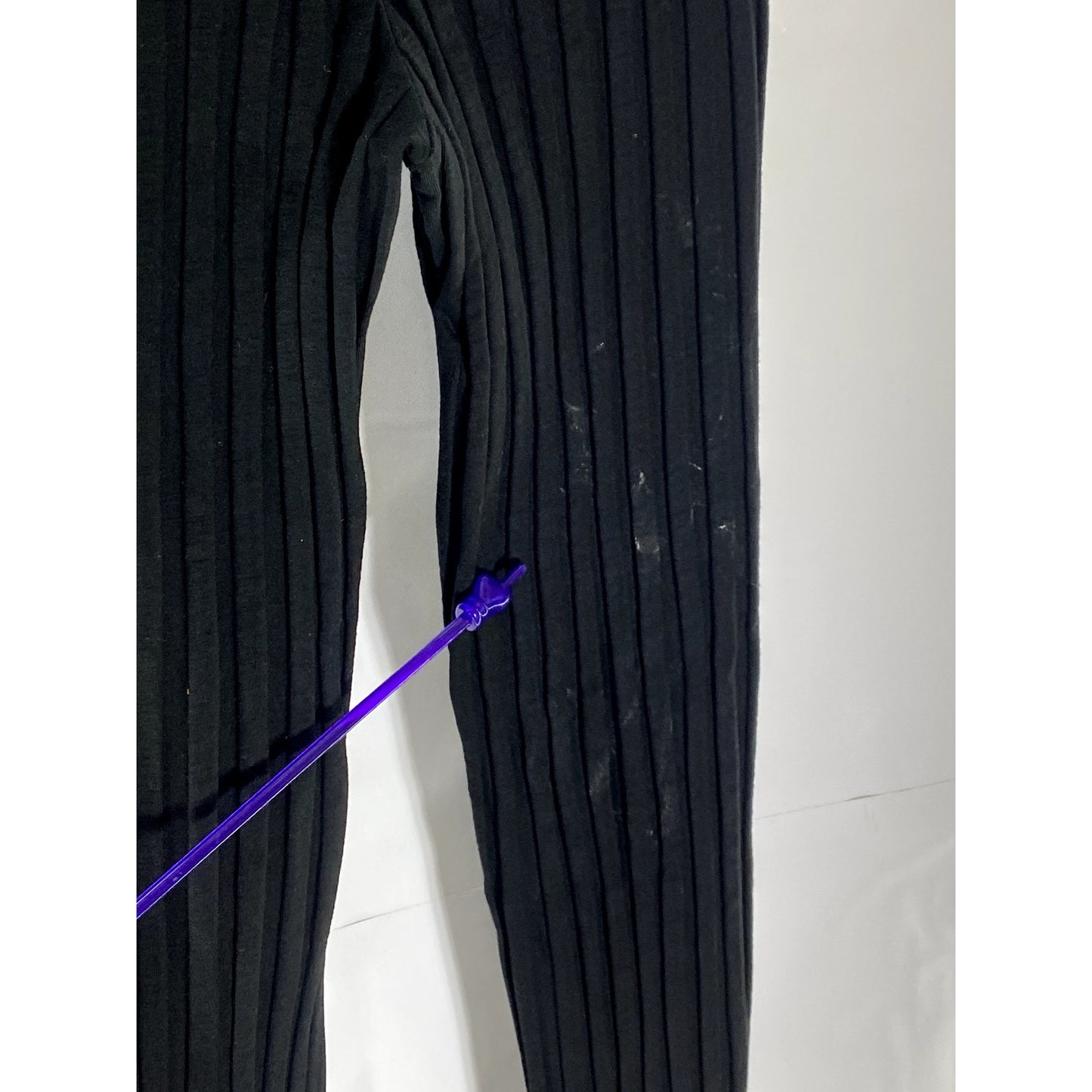 UNBRANDED Women's Black Ribbed Stretch Flare Pull-On Pant SZ S