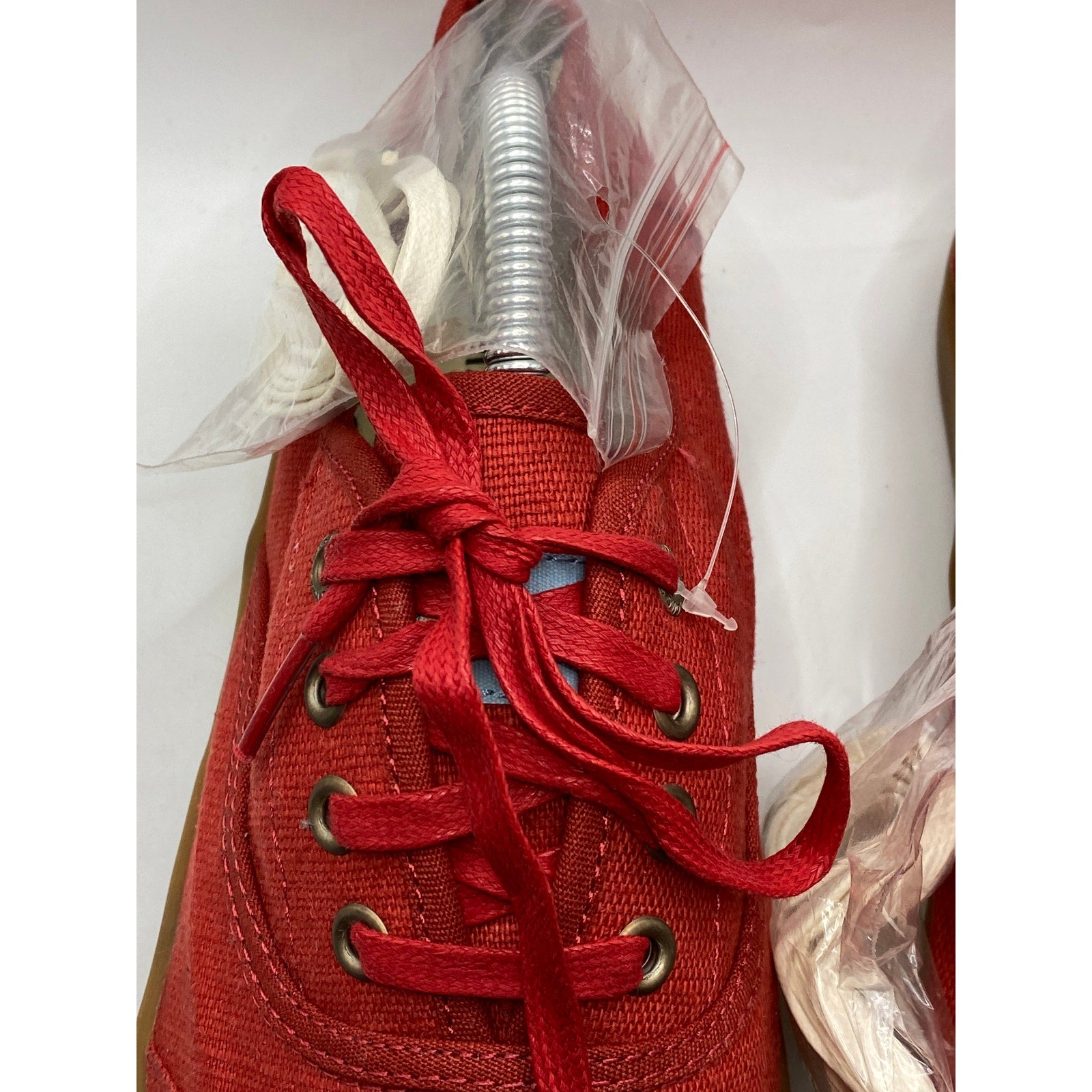 TOMS Men's Brick Red Canvas Cordones Lace-Up Round-Toe Sneakers SZ 9