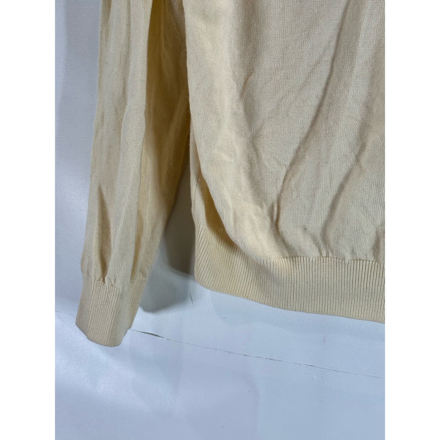 BANANA REPUBLIC Men's Cream V-Neck Extra Fine Merino Wool Pullover Sweater SZ M
