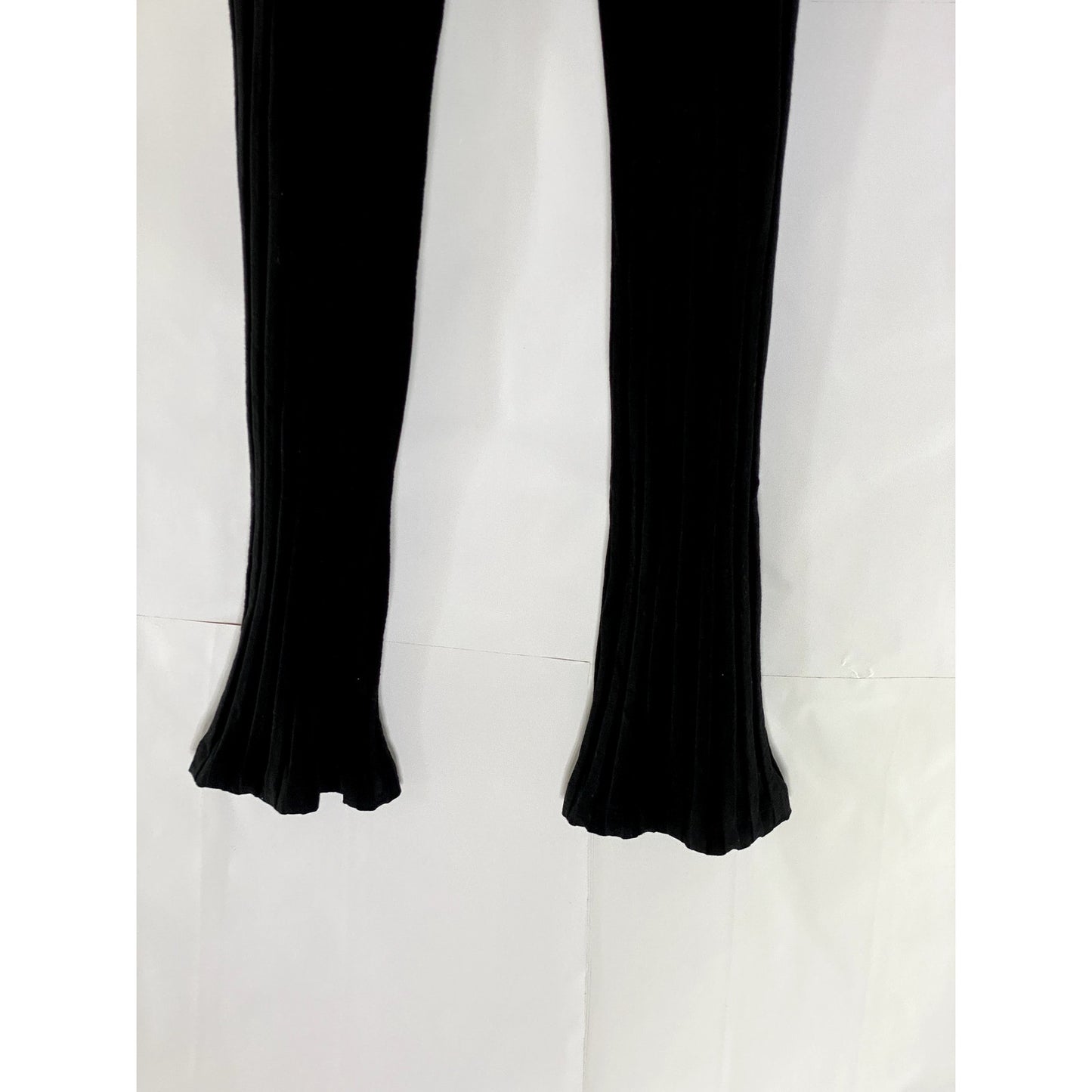 UNBRANDED Women's Black Ribbed Stretch Flare Pull-On Pant SZ S