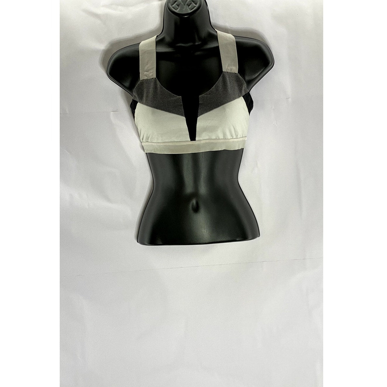 ALO Women's White/Black Colorblock Scoop-Neck Elastic Cross Strap Sport Bra SZ S