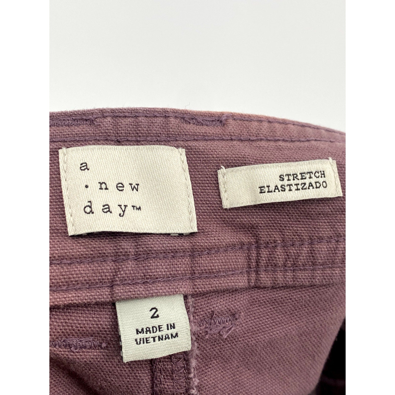 A NEW DAY Women's Mauve Stretch High-Rise Casual Shorts SZ 2