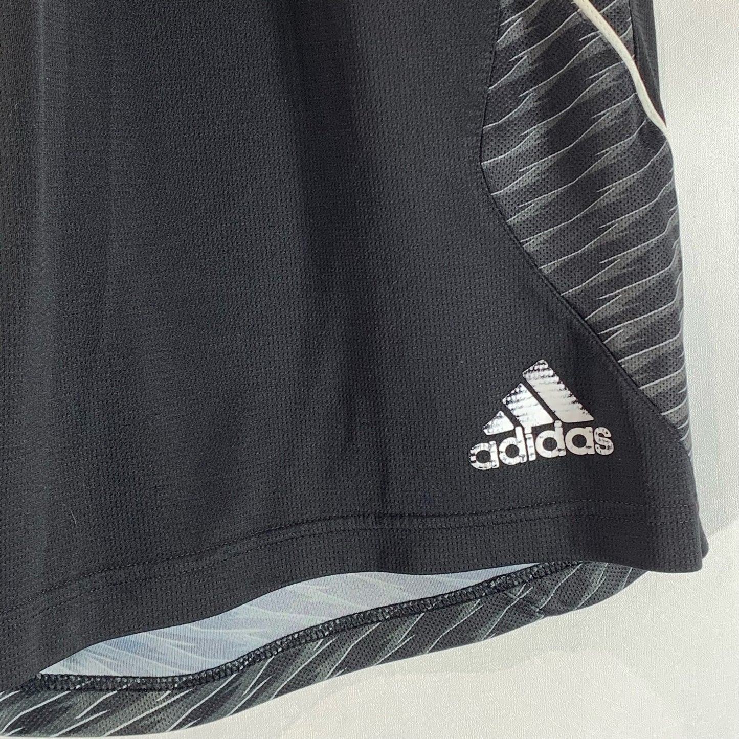 ADIDAS Men's Black Edge Shookwave Elastic Waist Pull-On Basketball Shorts SZ M