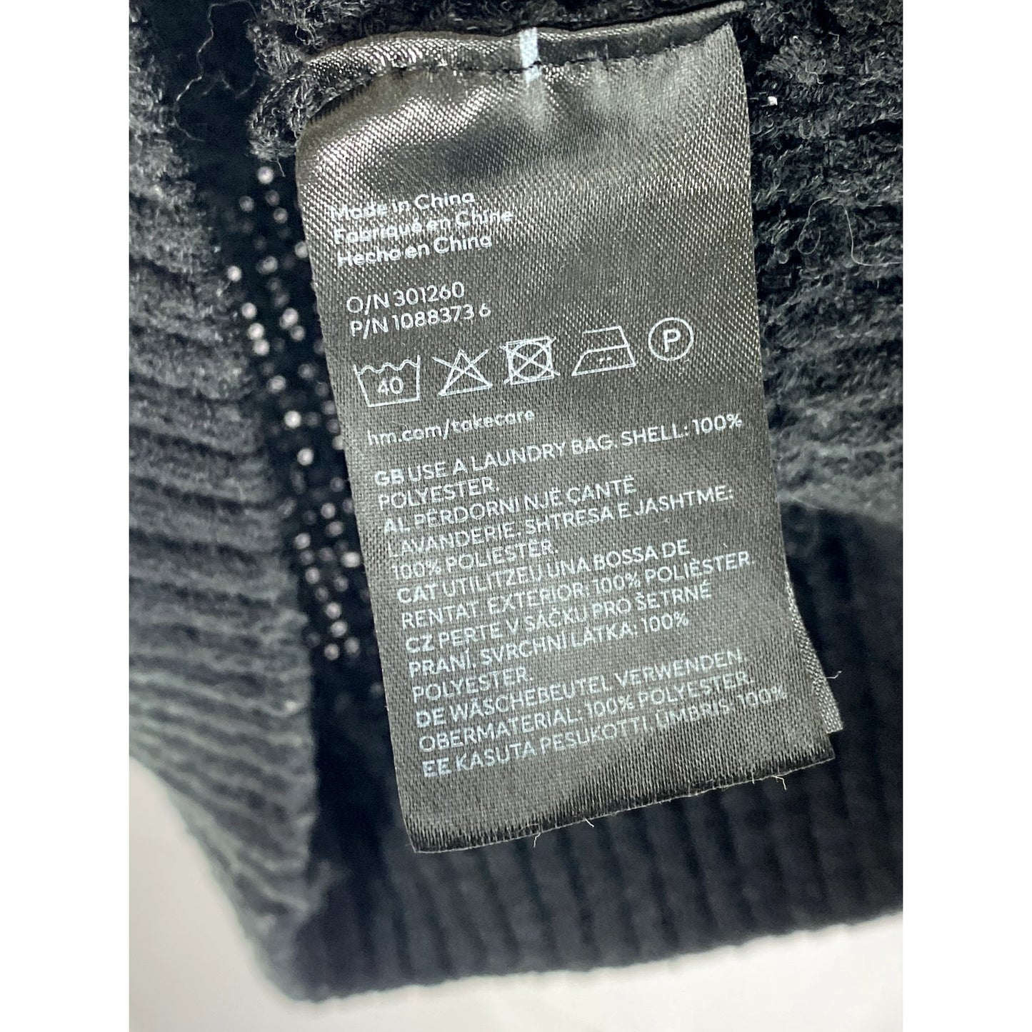 DIVIDED By H&M Women's Black Chunky Knit Halter Crop Top SZ L