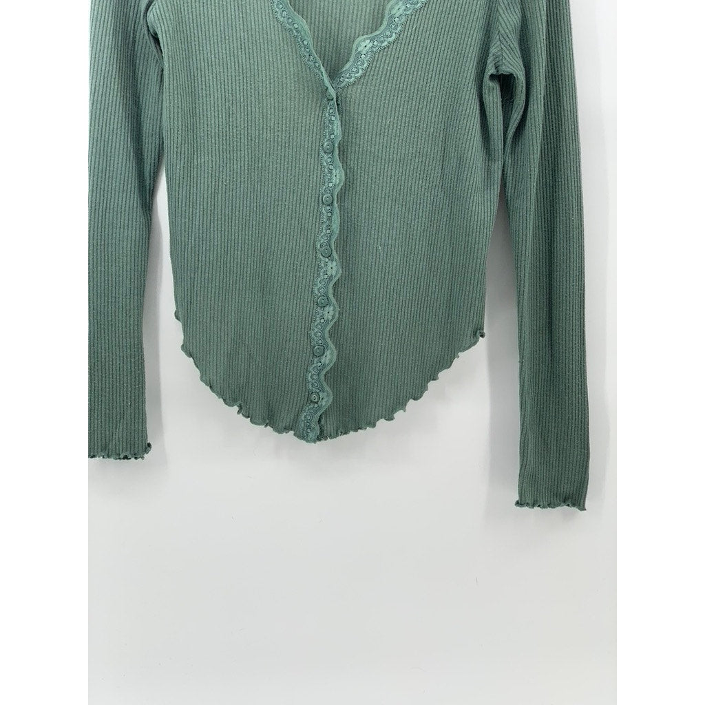 URBAN OUTFITTERS Women's Dusty Green Ribbed Lace-Trim Button-Down Top SZ M