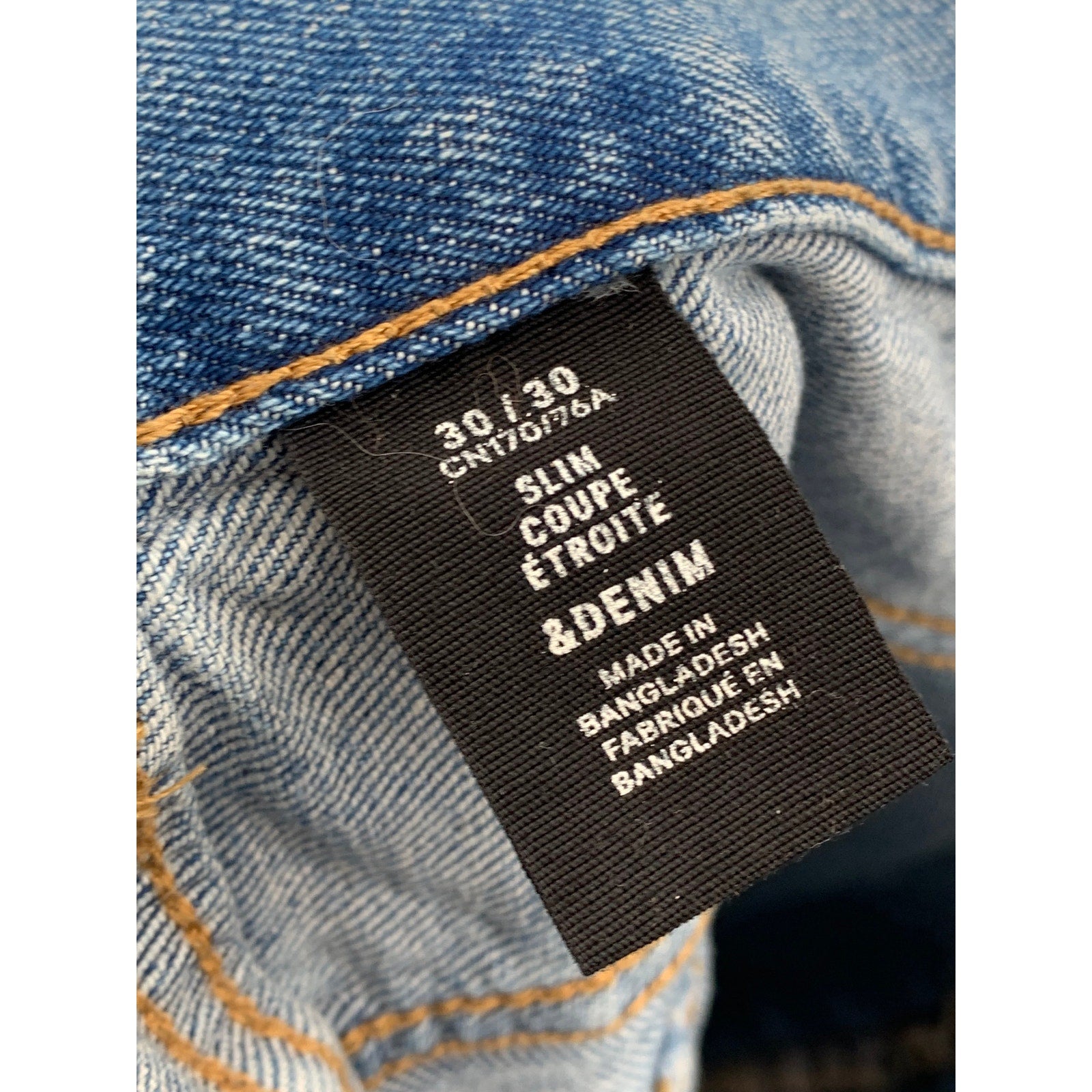 & DENIM Men's Light Blue Wash Slim Five-Pocket Jeans SZ 30X30