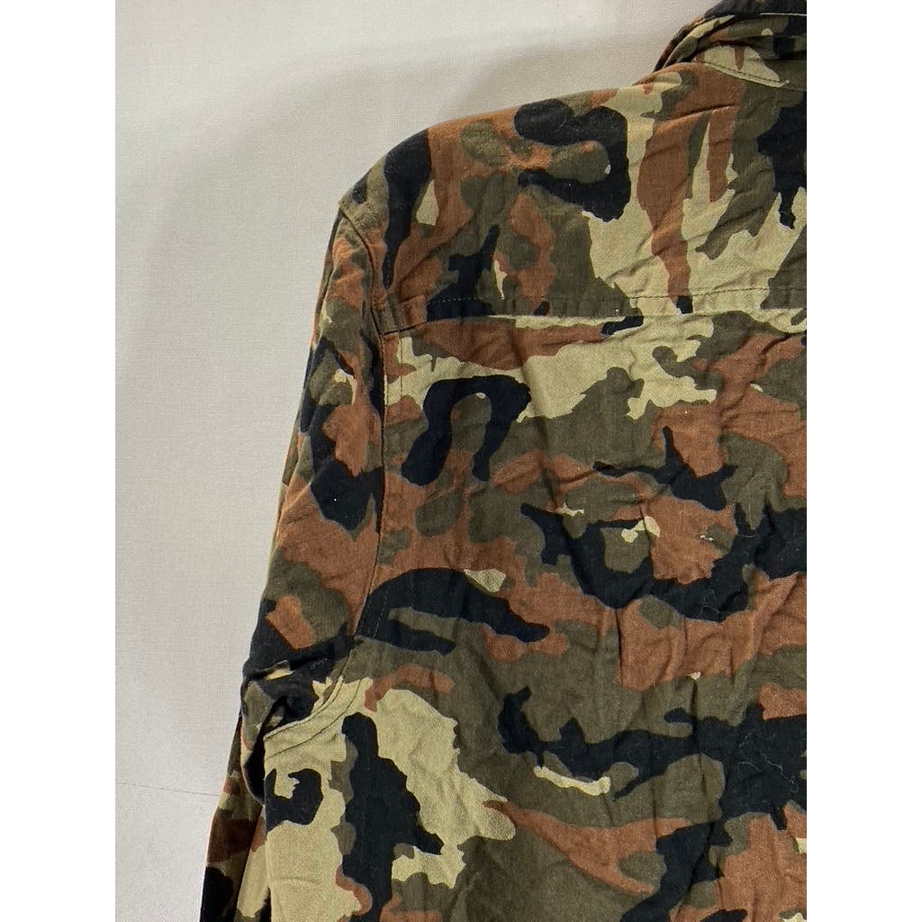 GOODFELLOW & CO Men's Green Camo Standard-Fit Button-Up Long Sleeve Shirt SZ M