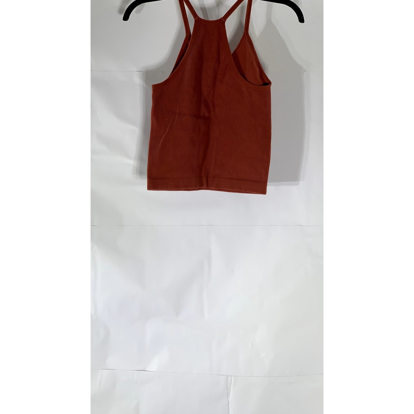 ODODOS Women's Bar Red Ribbed Scoop-Neck Seamless Long Cropped Tank Top SZ M/L