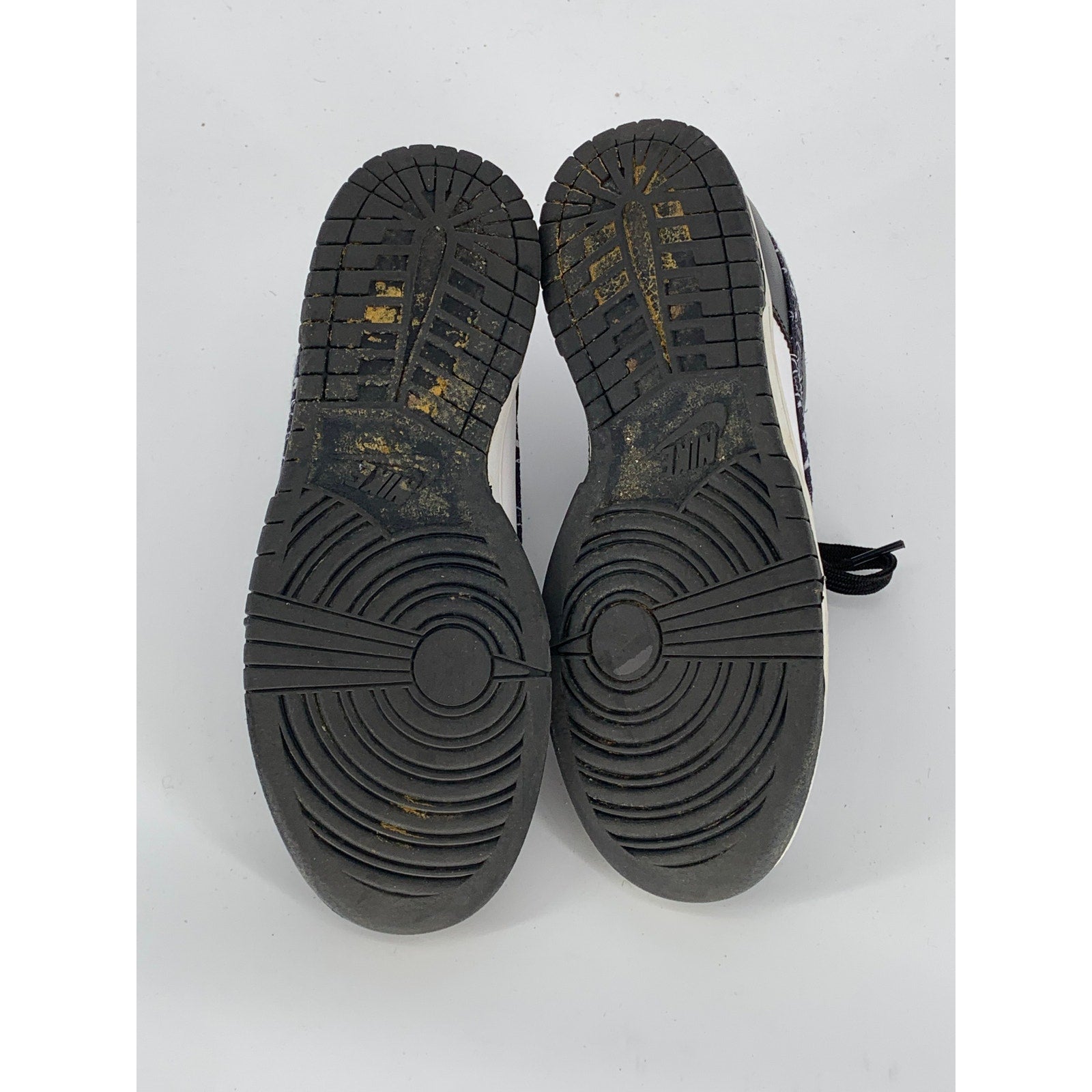 NIKE Women's Black-White Paisley Low Top Dunk Lace-Up Sneakers SZ 8