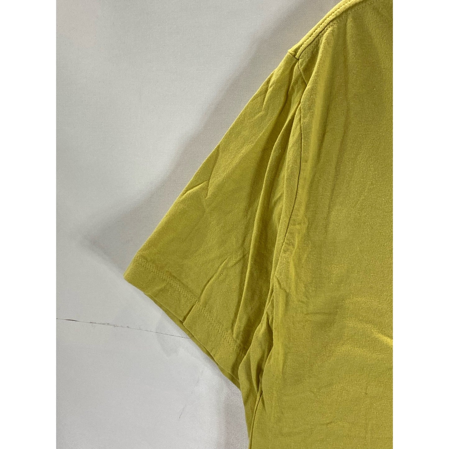 NIKE Men's Yellow Crewneck Grow Your Sole Graphic Short Sleeve T-Shirt SZ L