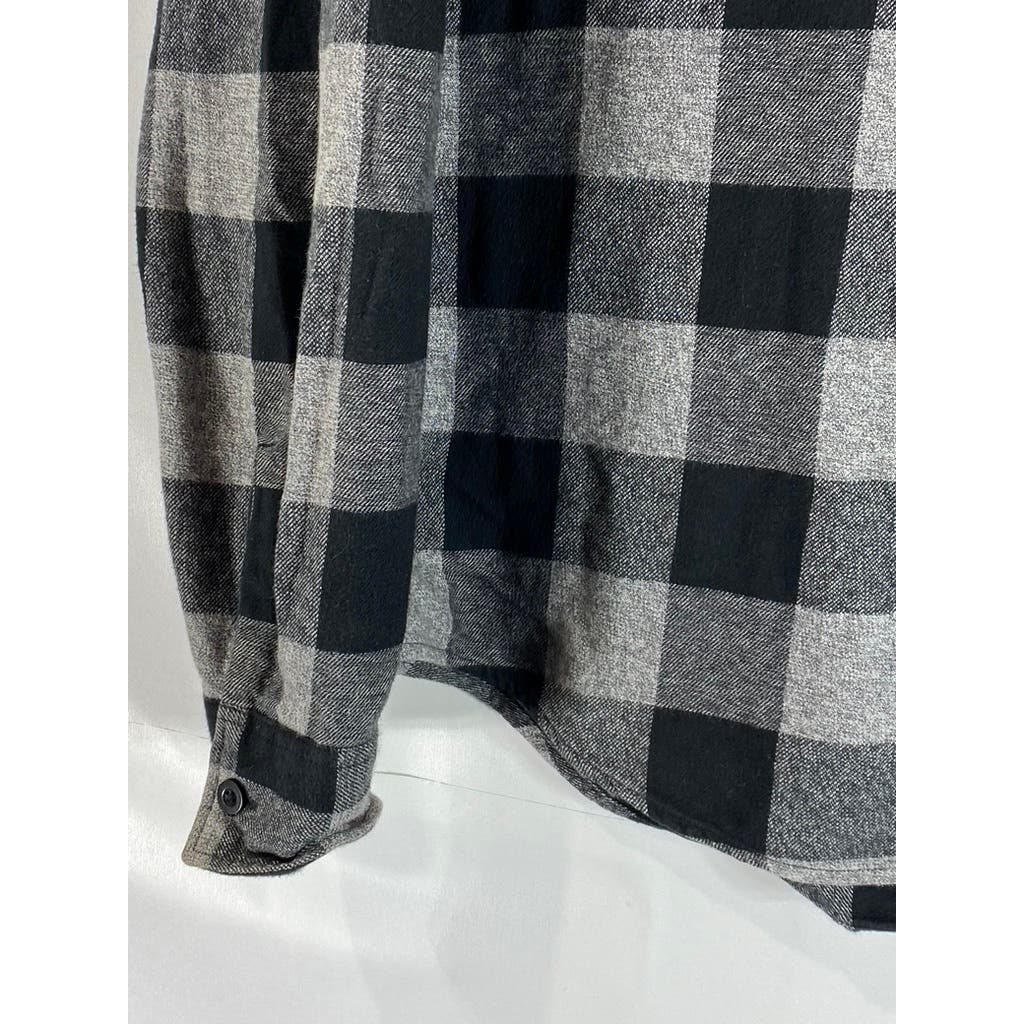 AMERICAN EAGLE OUTFITTERS Men's Grey/Black Plaid Classic-Fit Button-Up Shirt SZL