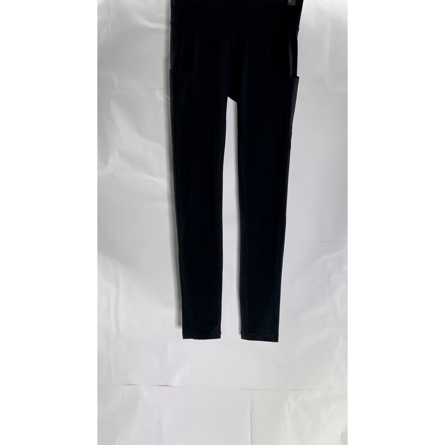 AEROPOSTALE Women's Black Solid High-Rise Tech Pocket Pull-On Leggings SZ S