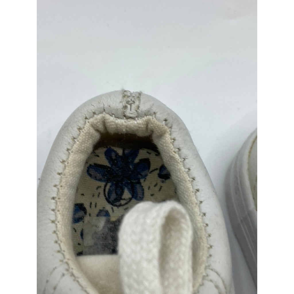 SMARTFIT Infant White Casual Lace-Up Round-Toe Skid Resistant Sneakers SZ 6