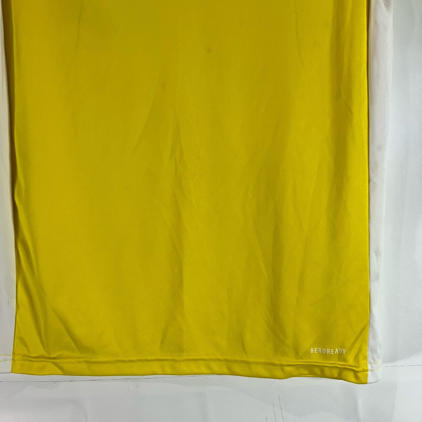 ADIDAS Men's Yellow 3-Stripe Aeroready Crewneck Entrada 18 Soccer Jersey SZ S