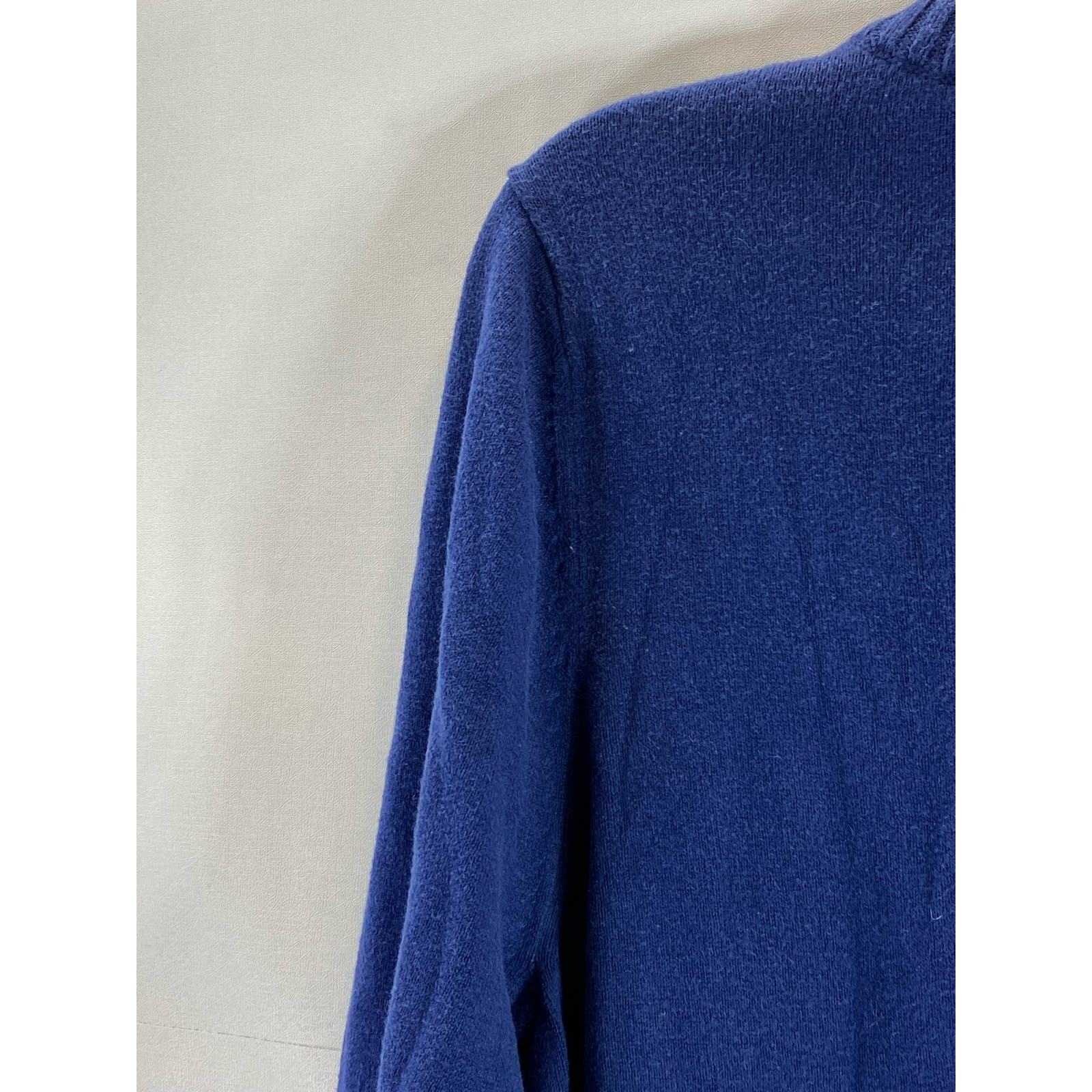 ABERCROMBIE & FITCH Men's Dark Blue V-Neck Muscle Pullover Sweater SZ L