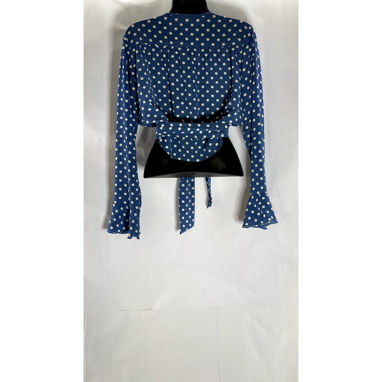 FIVESEVENTYFIVE Women's Blue/White Polka Dot Long Bell Sleeve Wrap Top SZ S