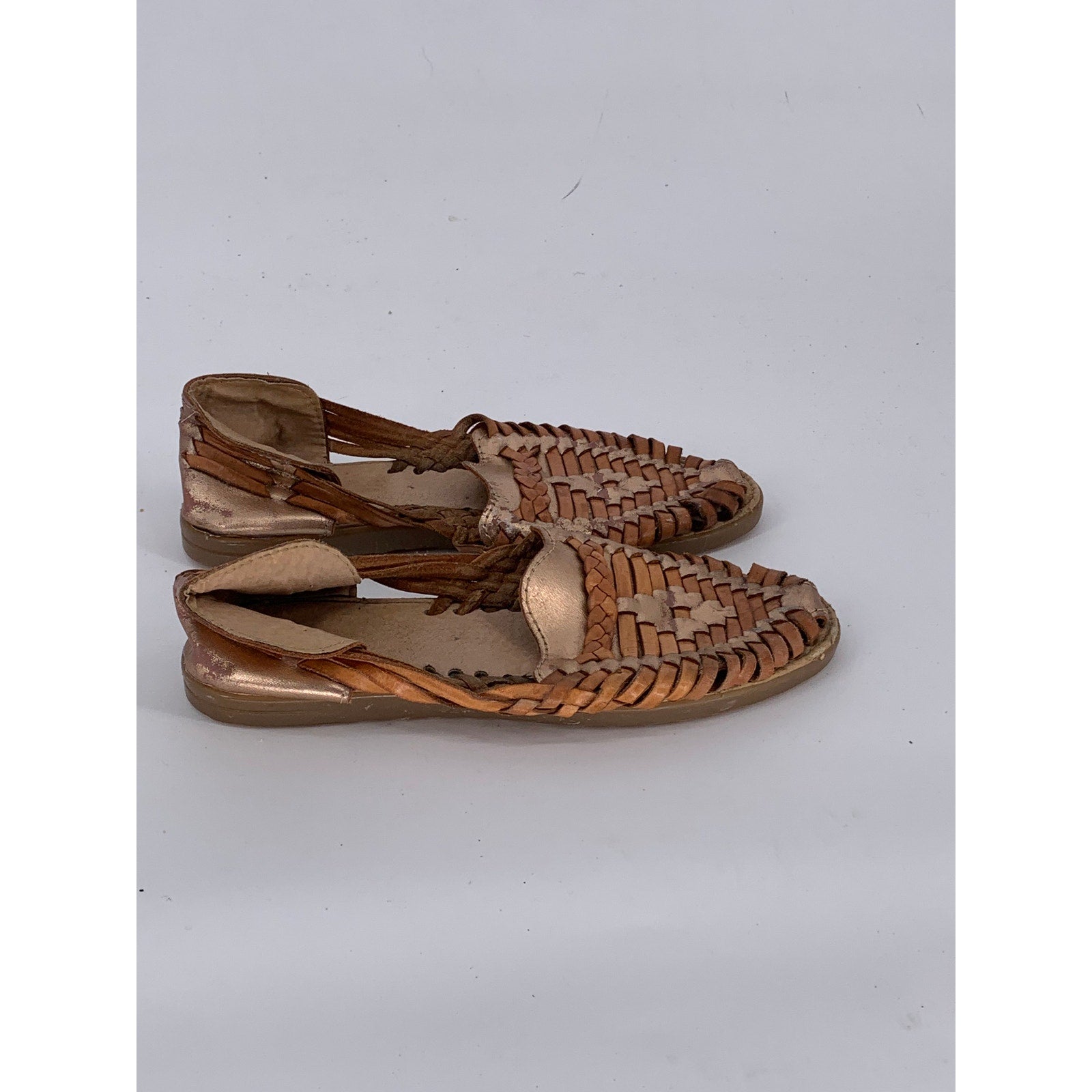 UNBRANDED Women's Brown-Gold Woven Leather Almond-Toe Slip-On Sandals SZ 9