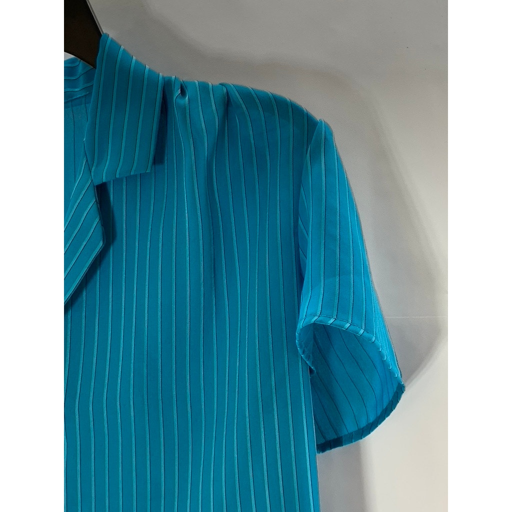 SO WHAT! Of California Women's Blue Striped V-Neck Button-Up Blouse SZ M