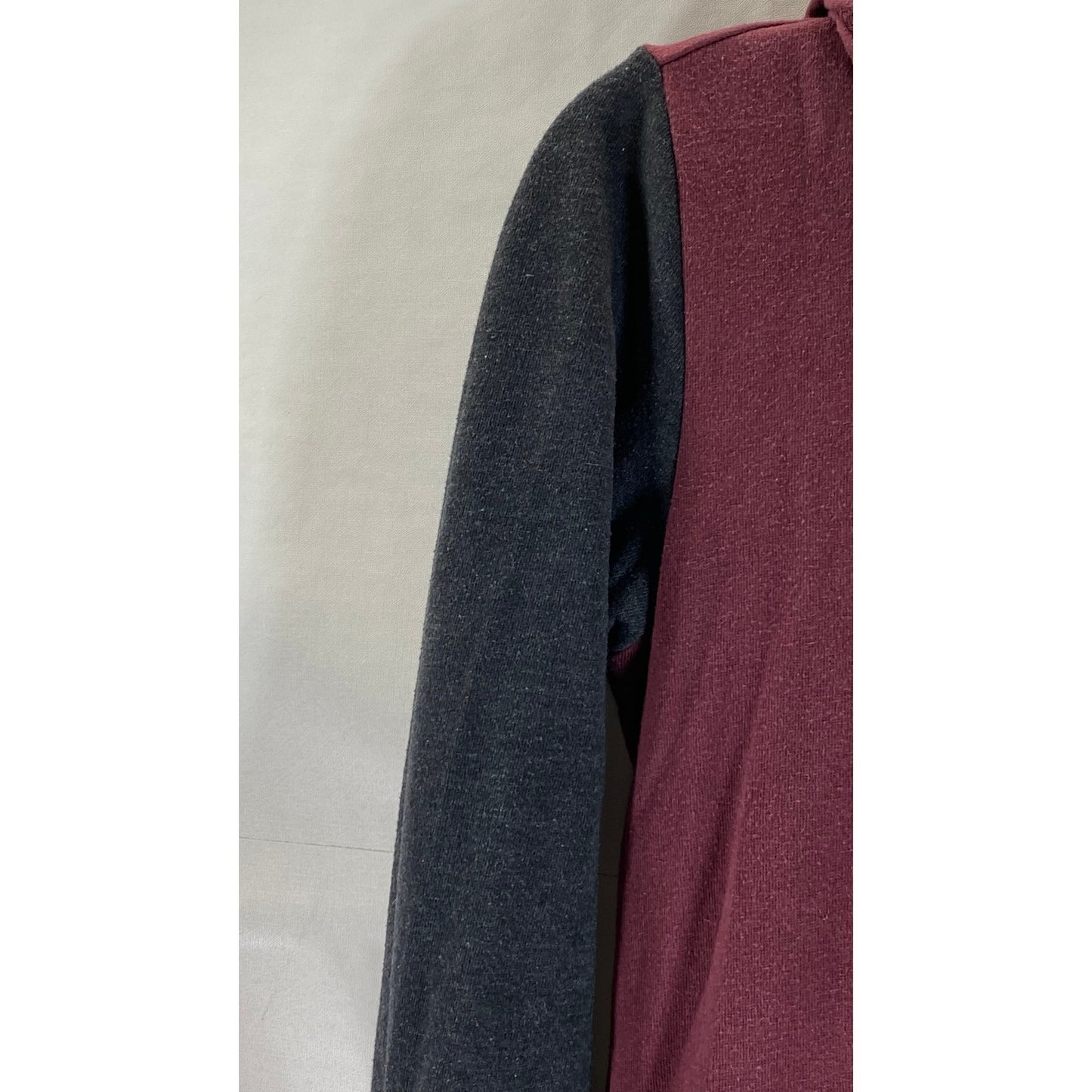 Zumiez ZINE Women's Black/Burgundy Colorblock Zip-Up Hooded Sweater SZ S