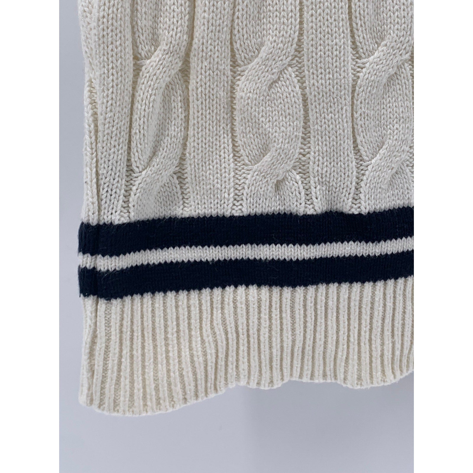 ABERCROMBIE & FITCH Men's Off-White Cable Knit V-Neck Oversized Sweater Vest SZM