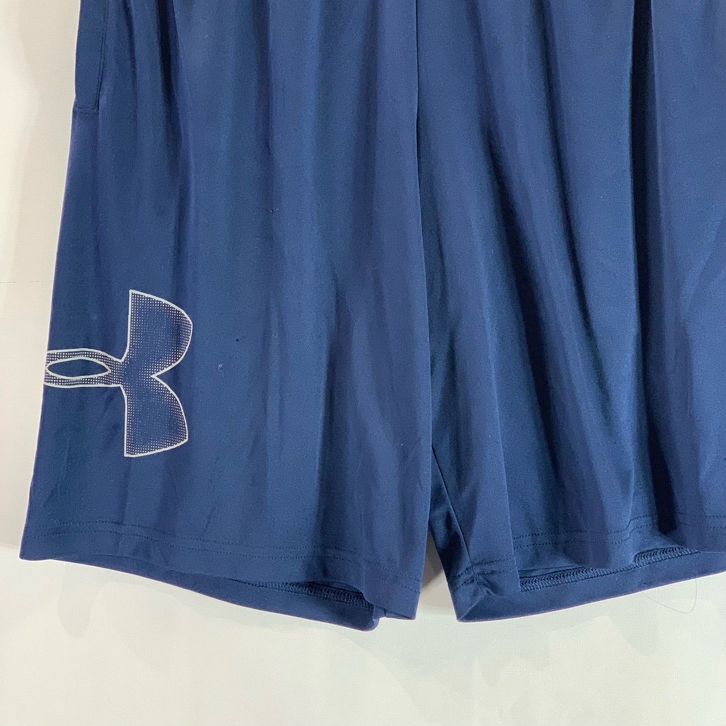 UNDER ARMOUR Men's Navy UA Tech Regular Loose-Fit Pull-On Graphic Shorts SZ M