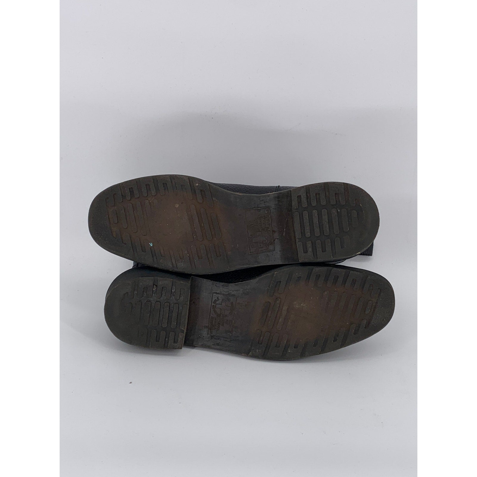 DR. MARTENS Women's Black Solid Eleanore Pull-On Ankle Chelsea Boots SZ 10