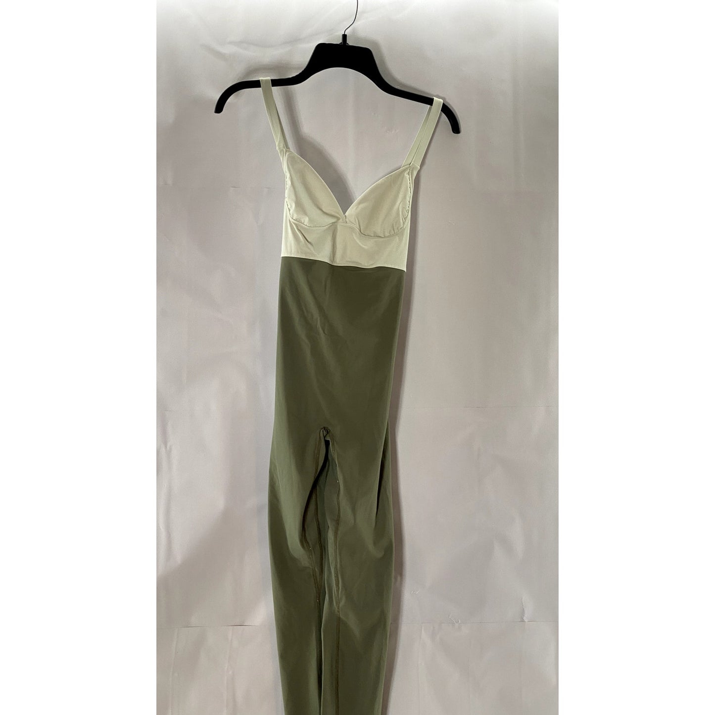 WEAR ONE'S AT Women's Green/Cream Color Block V-Neck Cross-Strap Jumpsuit SZ S