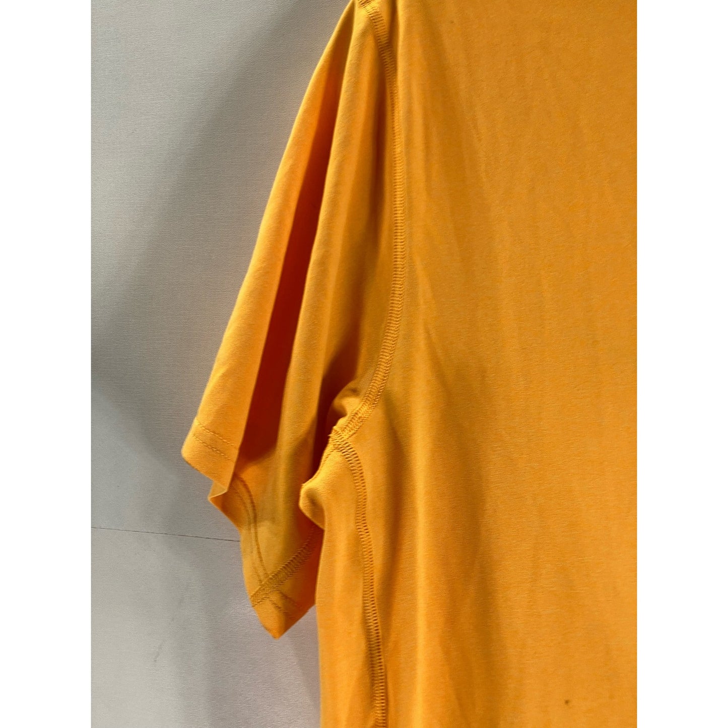 NIKE Men’s Yellow/Navy Dri-Fit Crewneck Short Sleeve Large Swoosh T-Shirt SZ M
