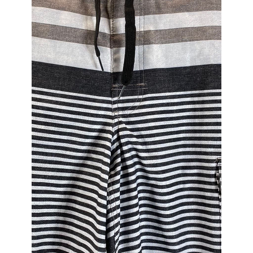 MONUMENT Men's Gray/Black Striped Elastic Drawstring Pull-On Board Shorts SZ S